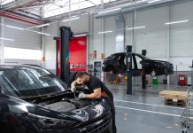 SEAT e CUPRA aprono il Circular Economy Hub: riuso green a Barcellona.