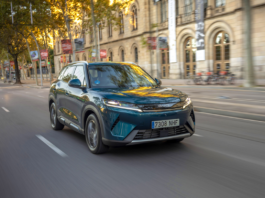 BYD DM-i Super Hybrid in TV: lo spot nel museo dell’evoluzione