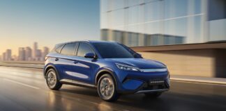 BYD Atto 3 Evo 2026: Autonomia, Ricarica Rapida e Nuova Trazione AWD
