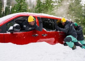 Fiat QUBO L 2026: 7 posti, motori Diesel e lo spot di Fabio Rovazzi