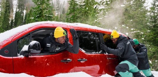 Fiat QUBO L 2026: 7 posti, motori Diesel e lo spot di Fabio Rovazzi