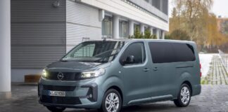 Zafira, nuovo turbodiesel Euro 6e: 400 Nm, AT8 e prezzo da 43.250 euro