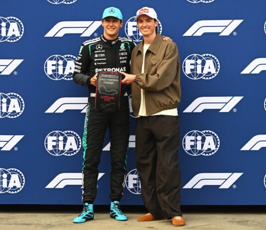 Mercedes domina a Melbourne: Russell in pole, Antonelli secondo