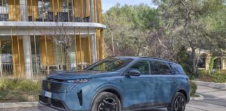 Peugeot 5008 e Museo Picasso: l’arte del viaggio ad Antibes