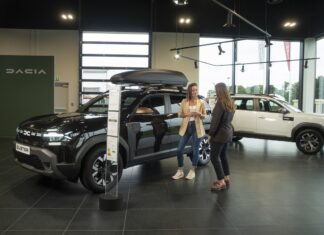 Renault Group lancia futuREady: 36 nuovi modelli e rivoluzione AI