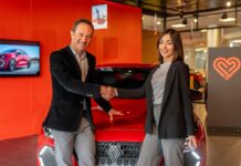 Successo Nuova Renault Clio: 10.000 ordini e il boom del Full Hybrid
